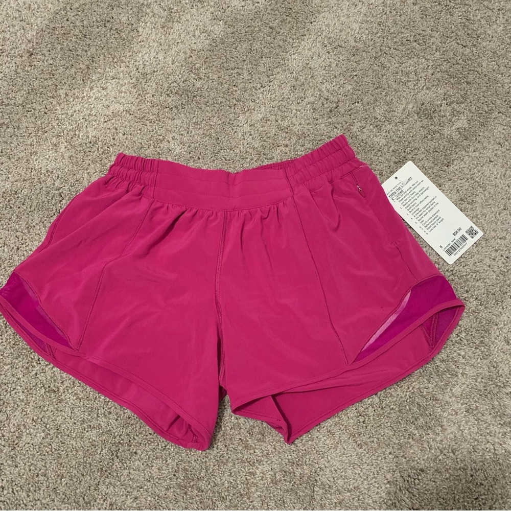 NWT Lululemon Hotty Hot Short II *Long 4" Ripened Raspberry